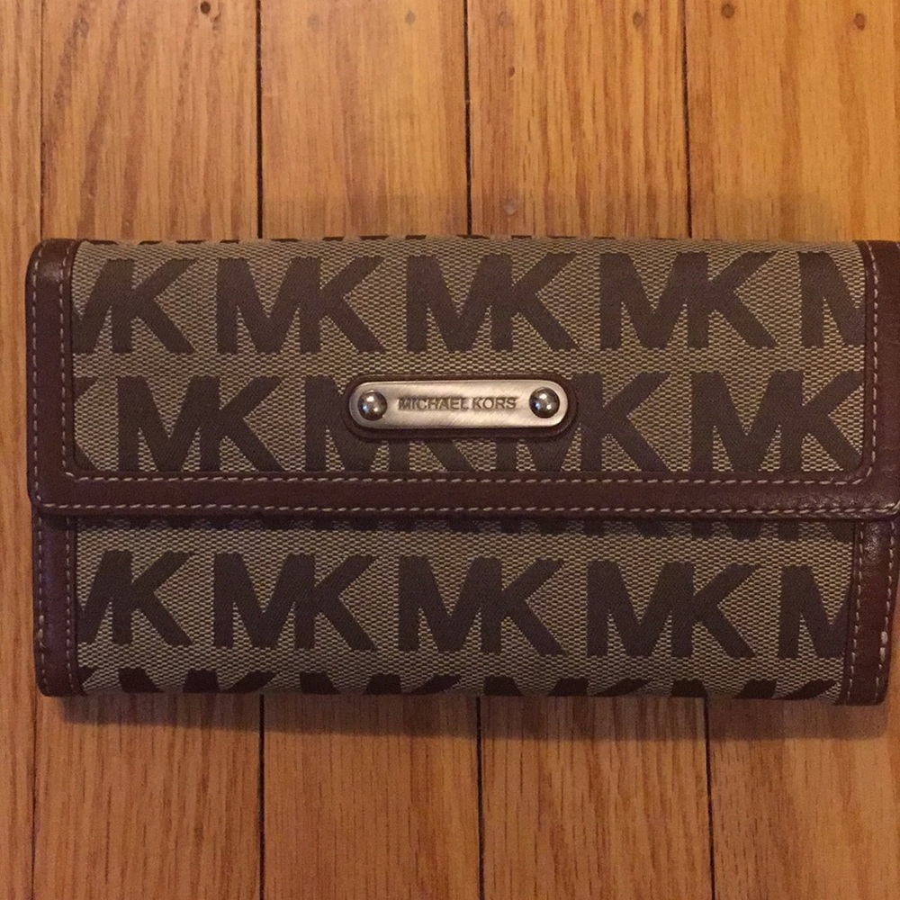 Michael Kors continental canvas logo wallet